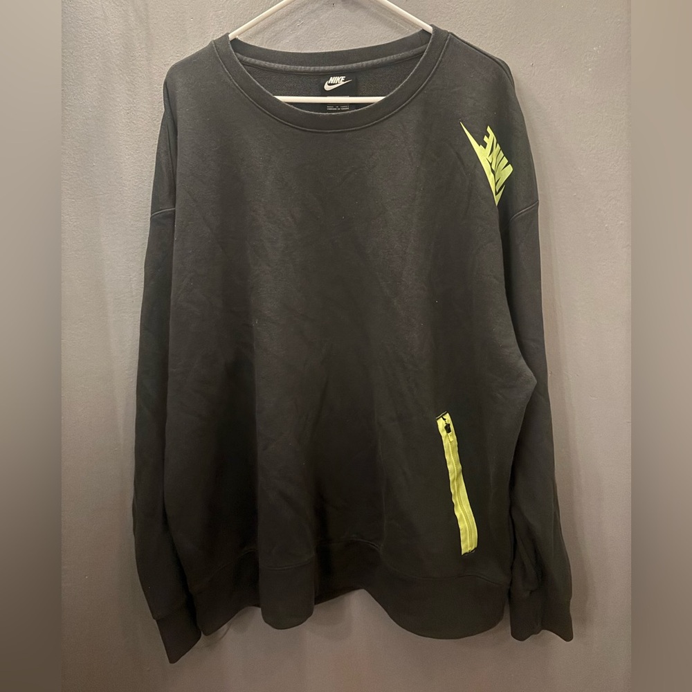 Nike Men's Dark Gray Sweater with Neon Yellow Details